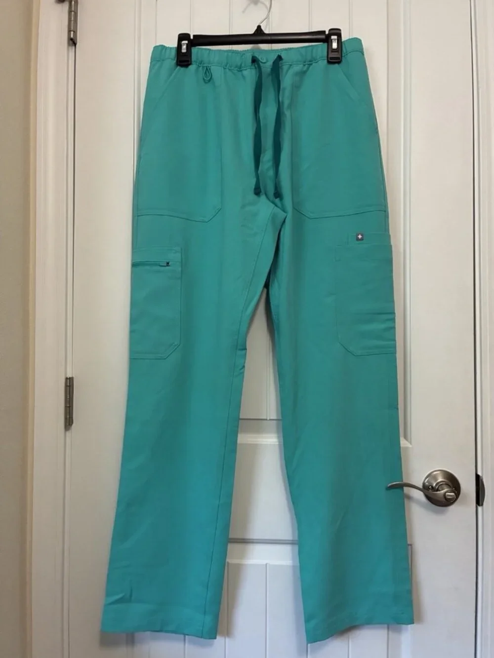 Figs Axim Cargo Scrub Pants W/Aya Logo In Teal Size MT  32” x 33”